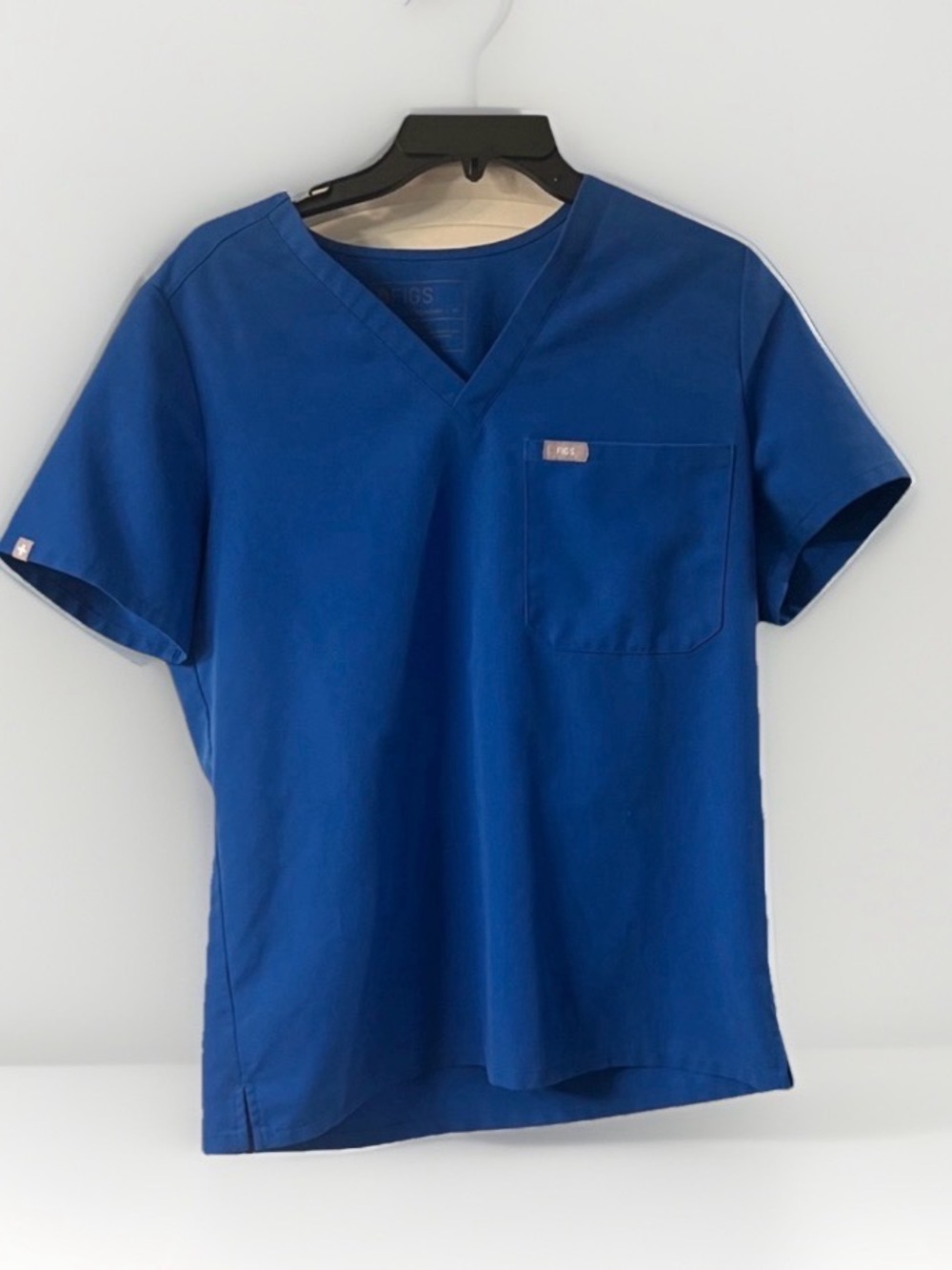 Figs Scrub Top in Royal Blue